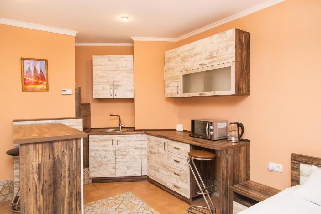 Отель Economy Express Voyage Lviv Львов