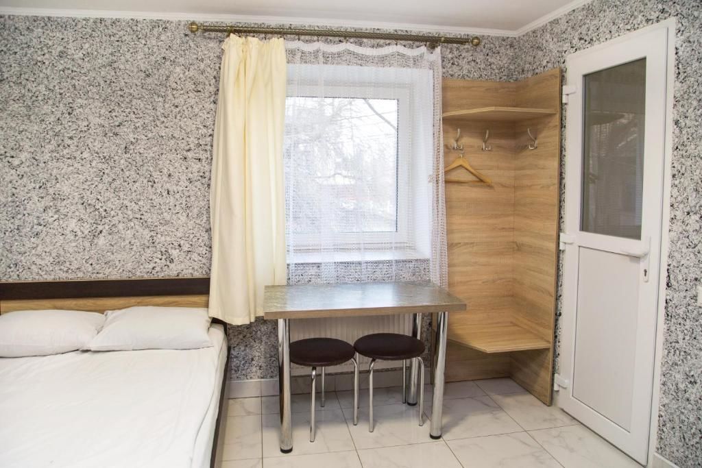 Отель Economy Express Voyage Lviv Львов