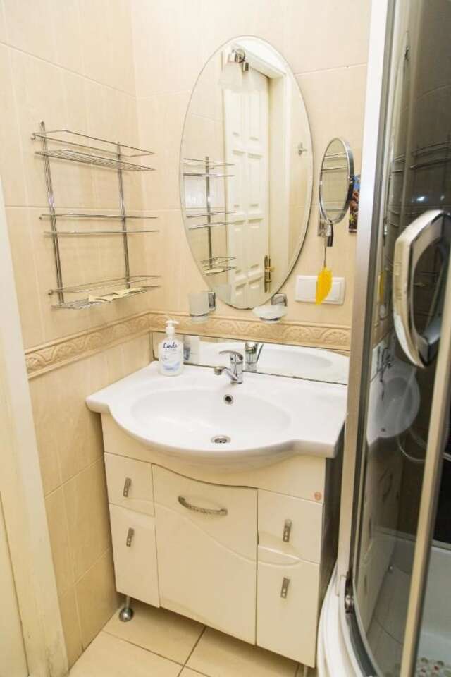 Отель Economy Express Voyage Lviv Львов-16